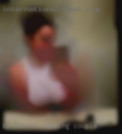 bi female seeking couple